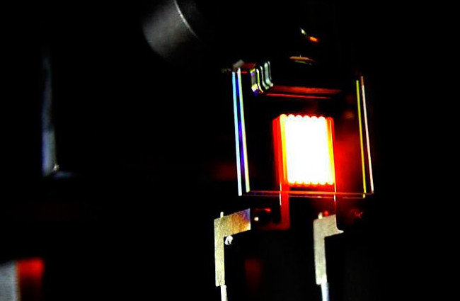 Создана лампа накаливания, конкурирующая по эффективности со светодиодами - «Технологии»