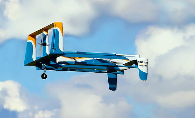 Amazon протестирует в Лондоне доставку посылок с помощью дронов - «Технологии»