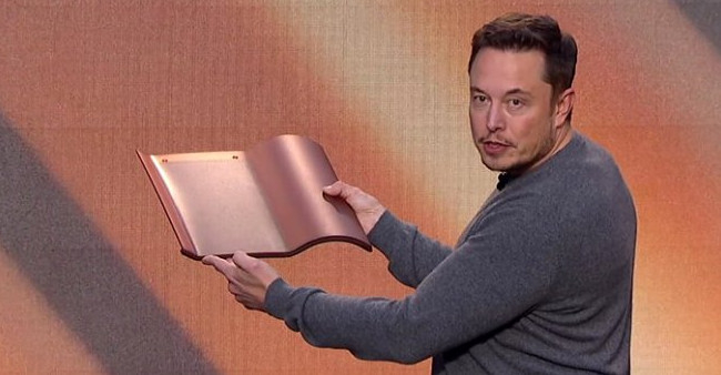 Tesla представила кровельную черепицу со встроенными солнечными панелями - «Технологии»