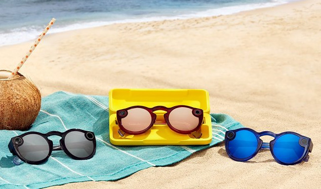 Второе поколение смарт-очков Snapchat Spectacles получило водонепроницаемость и поддержку фото - «Гаджеты»