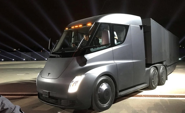 100 электрогрузовиков Tesla Semi заказала PepsiCo, общее число заявок превысило 1200 - «Транспорт»