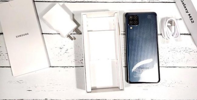 Бюджетник Samsung Galaxy M32 c батареей на 6000 мАч и AMOLED-экраном на 90 Гц появился на видео до анонса - «Смартфоны»