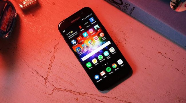 Хоть и целых 4 года, но не так часто: расширенная поддержка смартфонов Samsung оказалась ограниченной - «Смартфоны»