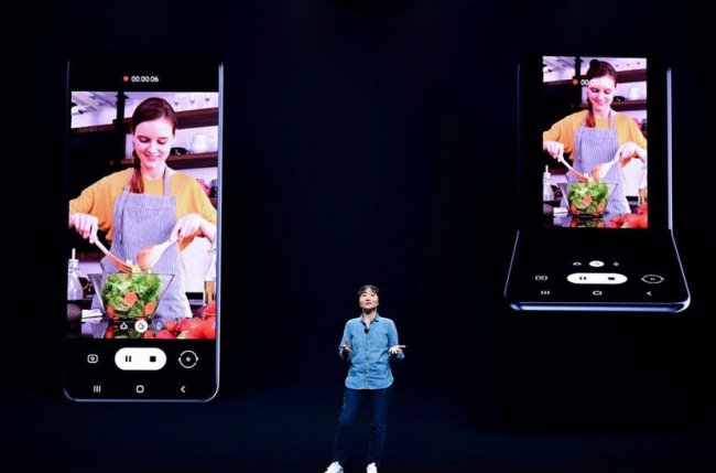 Источник: «раскладушка» Samsung Galaxy Fold 2 выйдет вместе с Galaxy S11 и будет стоить дешевле Motorola RAZR - «Смартфоны»