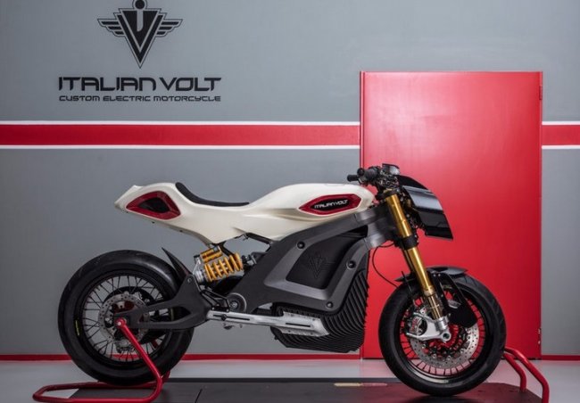 Italian Volt создала роскошный электромотоцикл Lacama с запасом хода 200 км - «Транспорт»