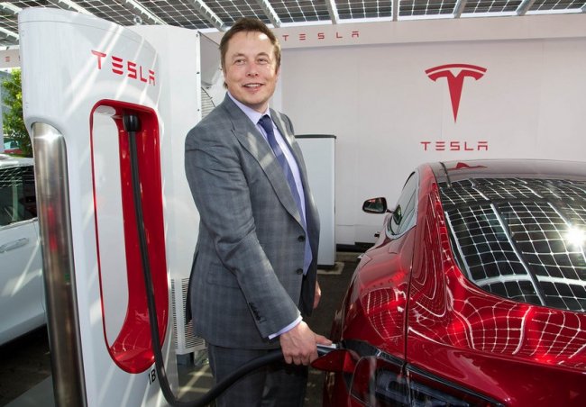 Новости Тесла: зарядка электрокара за 10 мин и новый Roadster - «Транспорт»