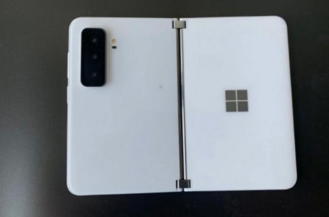 Прототип складного смартфона Microsoft Surface Duo 2 появился на «живых» фотографиях - «Смартфоны»