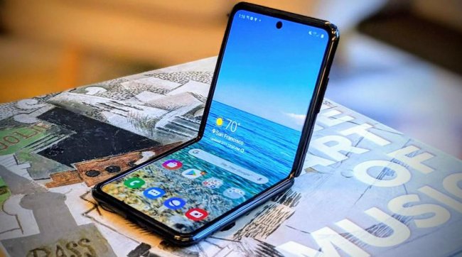 Samsung опустила ценник Galaxy Z Flip 5G на $250: «раскладушка» теперь стоит, как Galaxy S21 Ultra и iPhone 12 Pro Max - «Смартфоны»