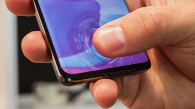 Samsung признала проблему со сканером отпечатков и пообещала «починить» Galaxy S10 - «Смартфоны»
