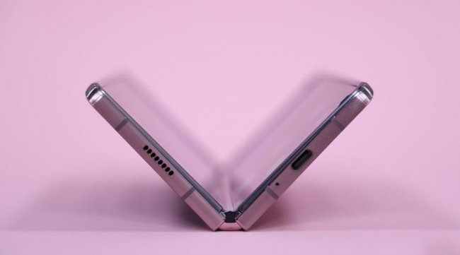 Samsung уже начала массовое производство складных смартфонов Galaxy Z Fold 3 и Z Flip 3 - «Смартфоны»
