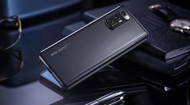 Складной смартфон Xiaomi Mi Mix Fold выдержал 400 тысяч складываний, а это около 10 лет эксплуатации! - «Смартфоны»