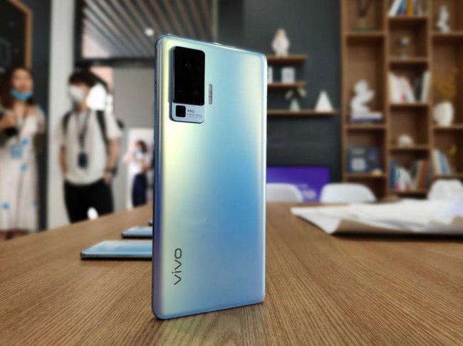 Смартфоны Vivo X50 и Vivo X50 Pro умеют «оживлять» ретро-фотографии - «Смартфоны»