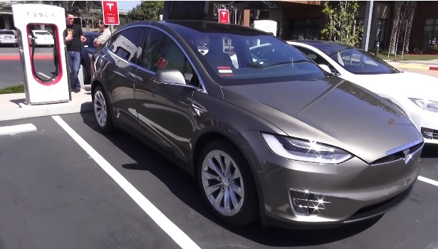 Tesla отзывает 53 000 электрокаров из-за проблем со стояночным тормозом - «Транспорт»