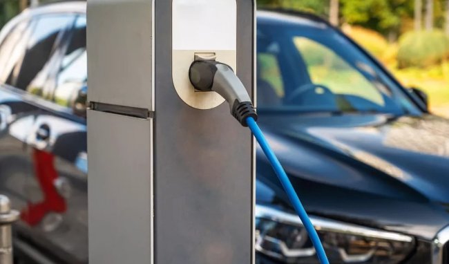Быстрая зарядка ускоряет деградацию батарей электромобилей вдвое - «Электромобили»